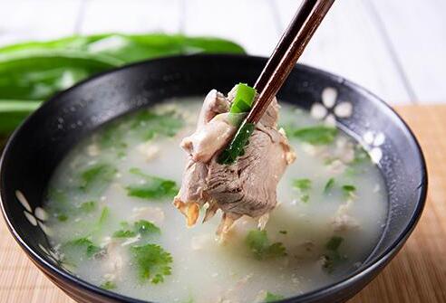 正宗羊肉汤的做法，羊肉汤最佳配料表